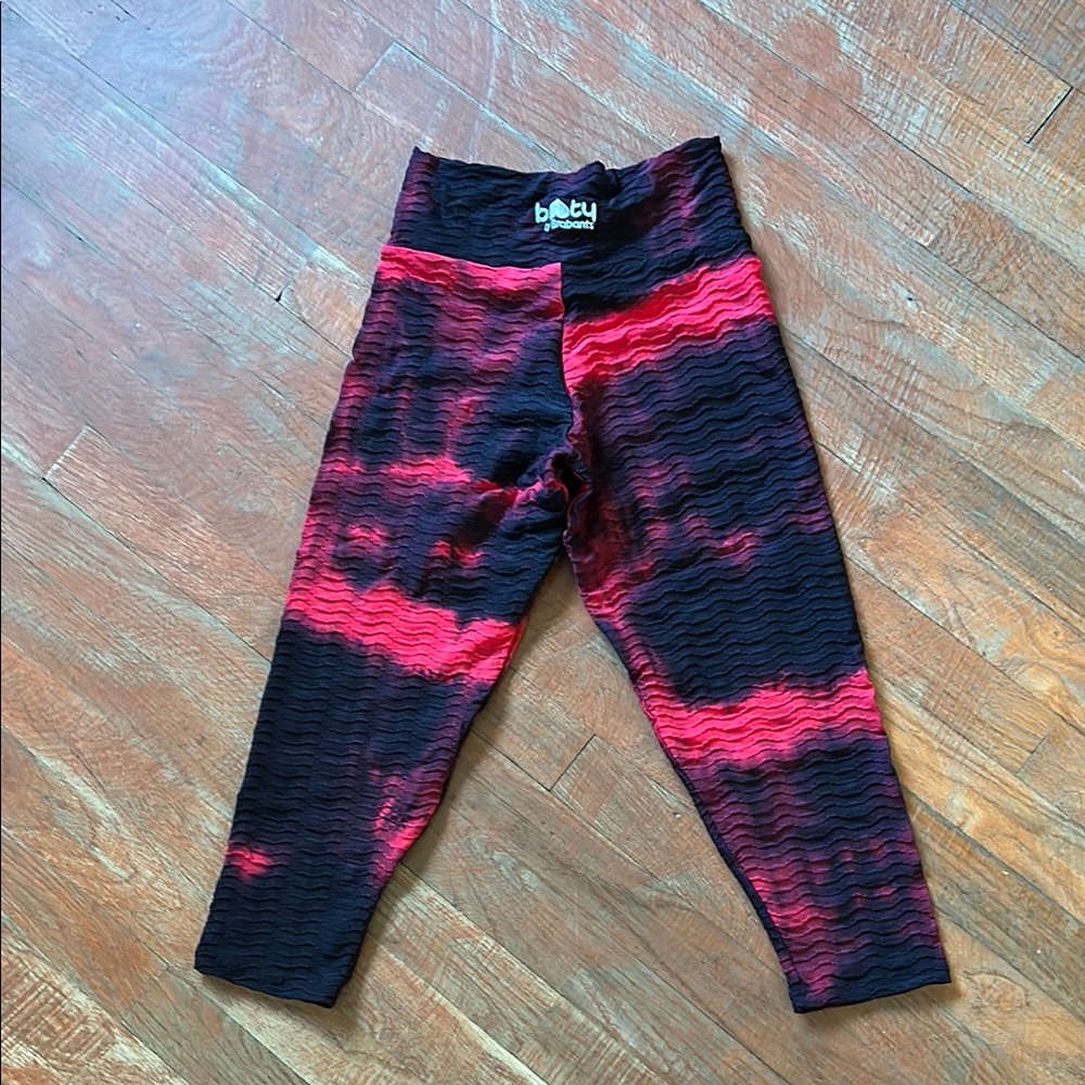 Booty by Brabant. Capri Black/Red one size